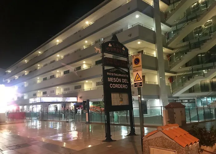 With A View - Playa Del Ingles, Taidia Daire